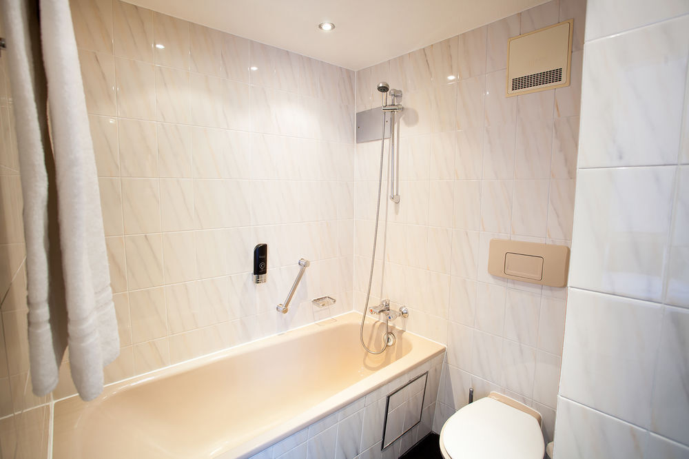 Boutique 003 Am Dom, Trademark Collection By Wyndham Hotel Kolonia